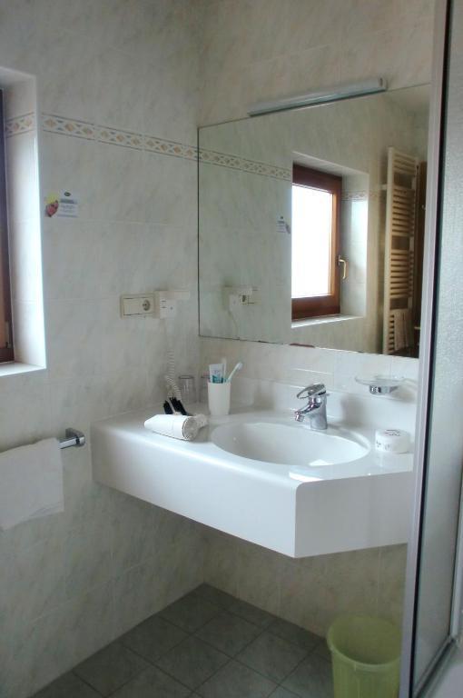 Hotel Viktoria Кастельротто Номер фото